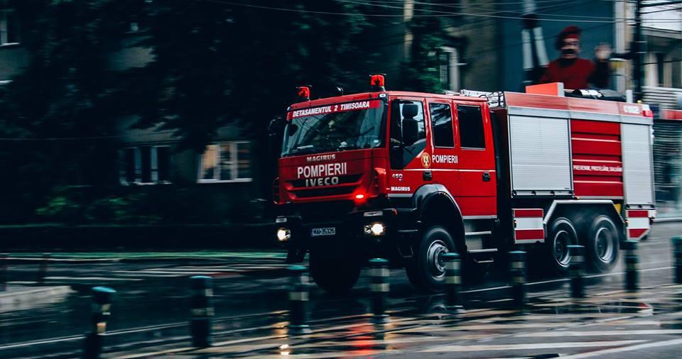 Apel fals la 112. O femeie a inventat o poveste care a costat-o 500 de lei