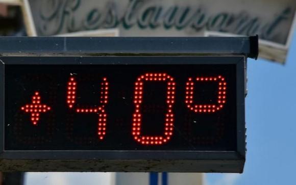 Luni și marți, cele mai caniculare zile din această vară. 38 de grade la umbră, anunță ANM
