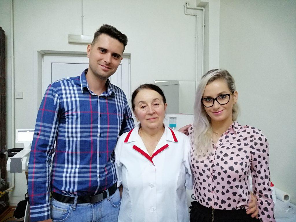 Priviți bine! Ei sunt cei doi tineri care au donat, de ziua lor, aparatură medicală de 27.000!!!