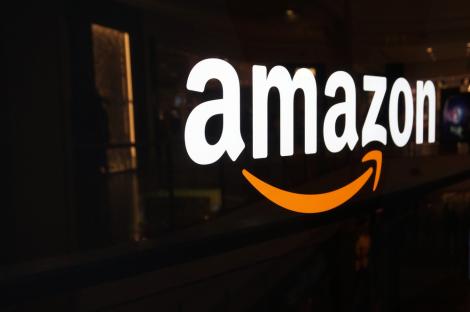 Amazon este criticată online în China din cauza tricourilor de pe site-ul său inscripţionate cu sloganuri care susţin protestele din Hong Kong