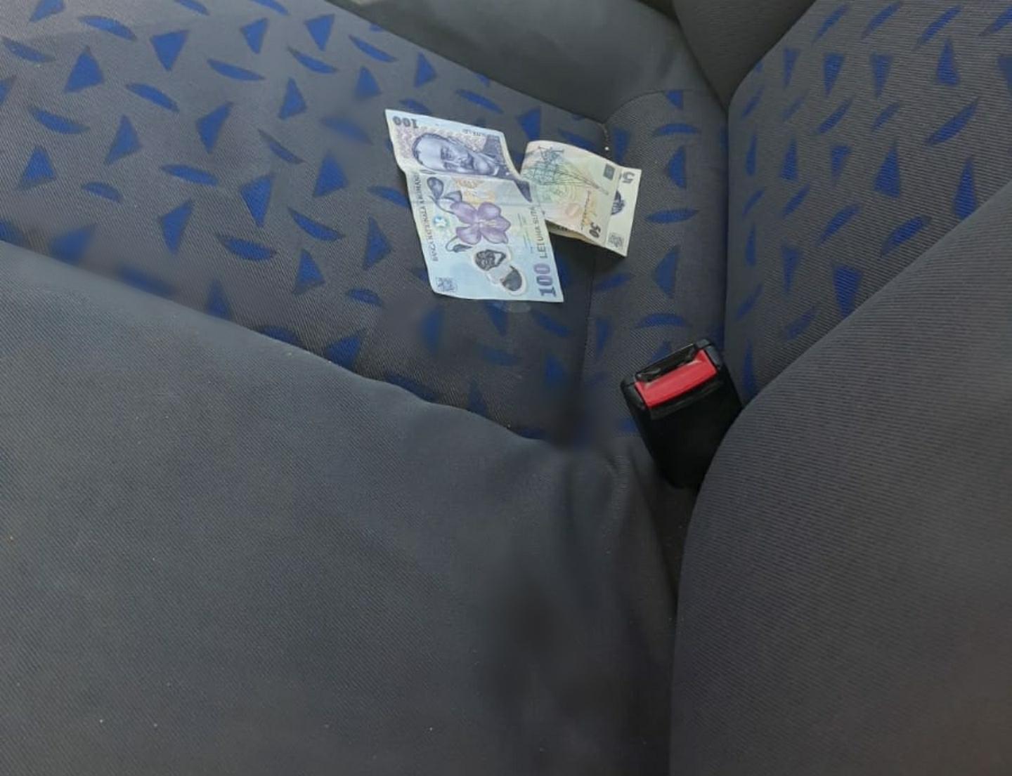 Bărbat amendat după ce a sunat la 112 reclam&acirc;nd că a fost t&acirc;lhărit de un şofer care &icirc;l luase la ocazie. I-au căzut banii din buzunar pe bancheta din spate a maşinii