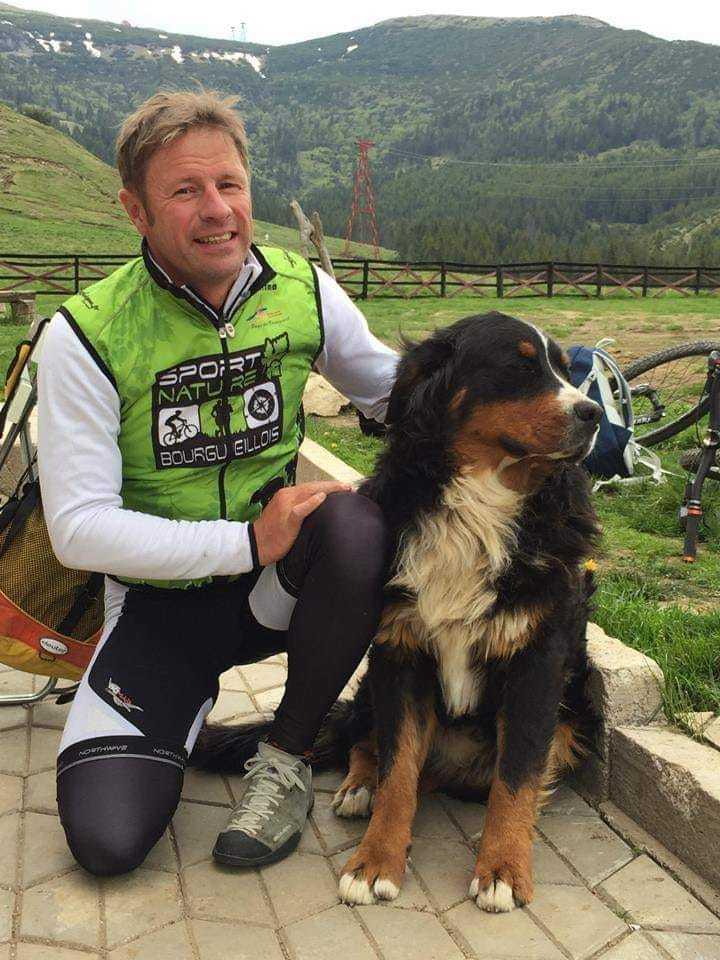 Trupul alpinistului Zsolt Torok va fi cobor&acirc;t din munte de echipele Salvamont, elicopterul solicitat pentru operaţiune neput&acirc;nd interveni din cauza vremii