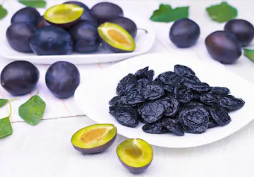 Prunele uscate adevărate miracole pentru sănătate. Când și cum trebuie să consumi prune uscate!
