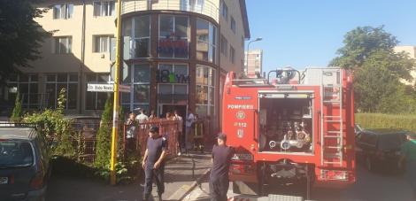 Incendiu la sauna unui hotel din Braşov. 30 de persoane au fost evacuate