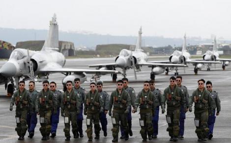 Washingtonul aprobă vânzarea a 66 avioane de tip F-16 Taiwanului