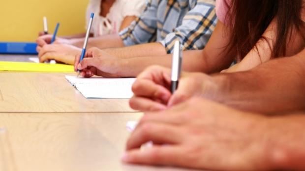 Edu BAC 2019: ce se &icirc;nt&acirc;mplă cu elevii care copiază la Bacalaureat Toamnă