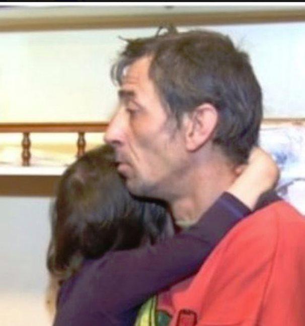 I-a scris fiicei sale scrisori de dragoste p&acirc;nă &icirc;n ultima clipă! &bdquo;Mă rușinam... &Icirc;mi desena inimioare &icirc;n care scria: tati te iubește&rdquo;