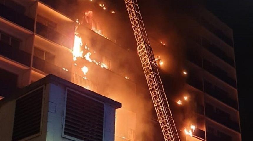 Un mort şi şase răniţi la periferia Parisului, &icirc;ntr-un incendiu &icirc;ntr-un bloc &icirc;nalt l&acirc;ngă un spital