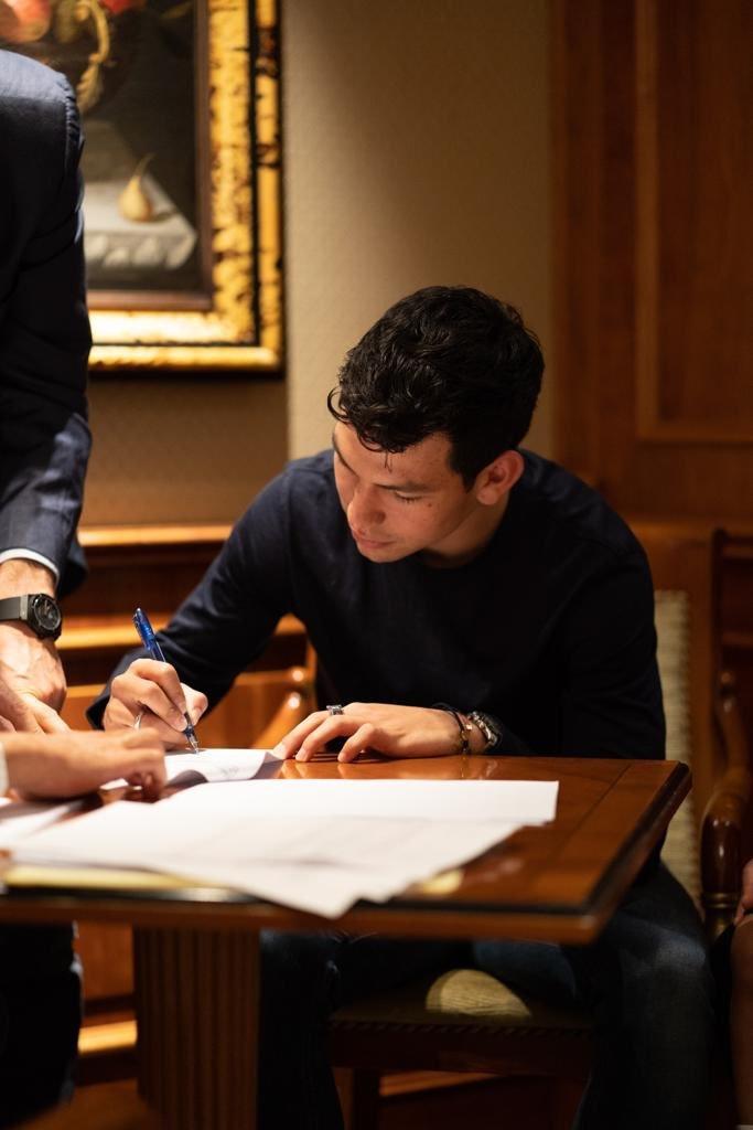 Napoli l-a achiziţionat pe Hirving Lozano de la PSV Eindhoven