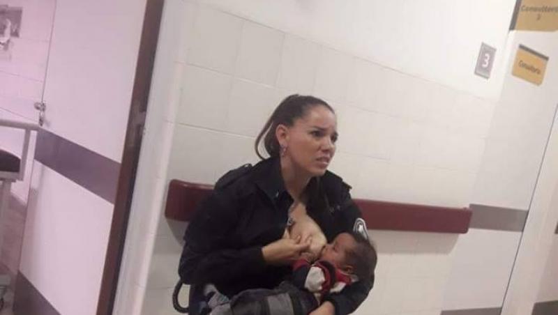 O polițistă a hrănit la piept un copil malnutrit și murdar! 