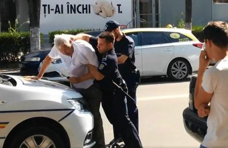Doi bătrâni, bruscați de un polițist, pe stradă, în Slobozia! „Când nu te supui, asta pățești!”. Atenție, imagini tulburătoare! Video
