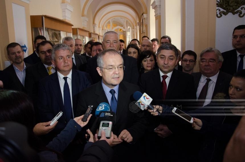 Emil Boc, despre retragerea ALDE de la guvernare: &bdquo;Am mai văzut un asemenea scenariu, l-am păţit chiar eu acum 10 ani&rdquo;