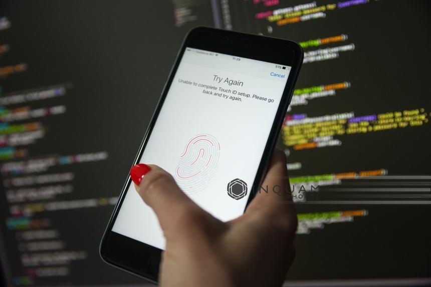 Avocatul Poporului: Trebuie verificat &icirc;n ce măsură ordonanţa de urgenţă care prevede necesitatea prezentării unui act de identitate la cumpărarea unei cartele pre-plătite este armonizată cu o decizie mai veche a CCR