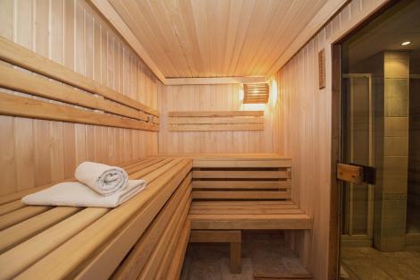 Sauna cu aburi și cea cu infraroșu - Avantaje și condiții de utilizare optimă
