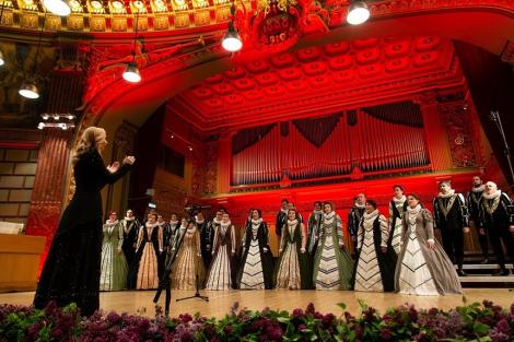 Corul Madrigal deschide seria concertelor de noapte din Festivalul Internaţional "George Enescu"