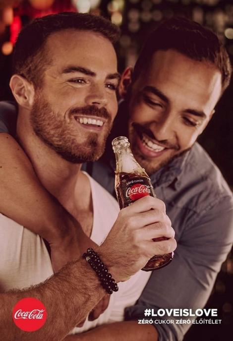 Coca-Cola prezintă o reclamă pro-LGBTQI în Ungaria stârnind controverse. Liderul partidului Fidesz cere boicotarea campaniei