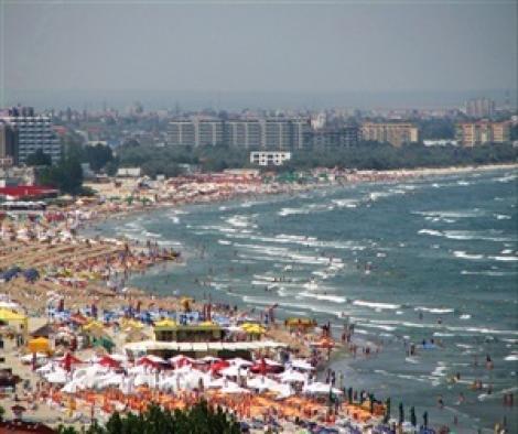 Burcea, Paralela 45: Valoarea voucherelor de vacanţă, acordate în primul semestru, a fost de 202 milioane euro. Litoralul românesc s-a vândut chiar din octombrie anul trecut