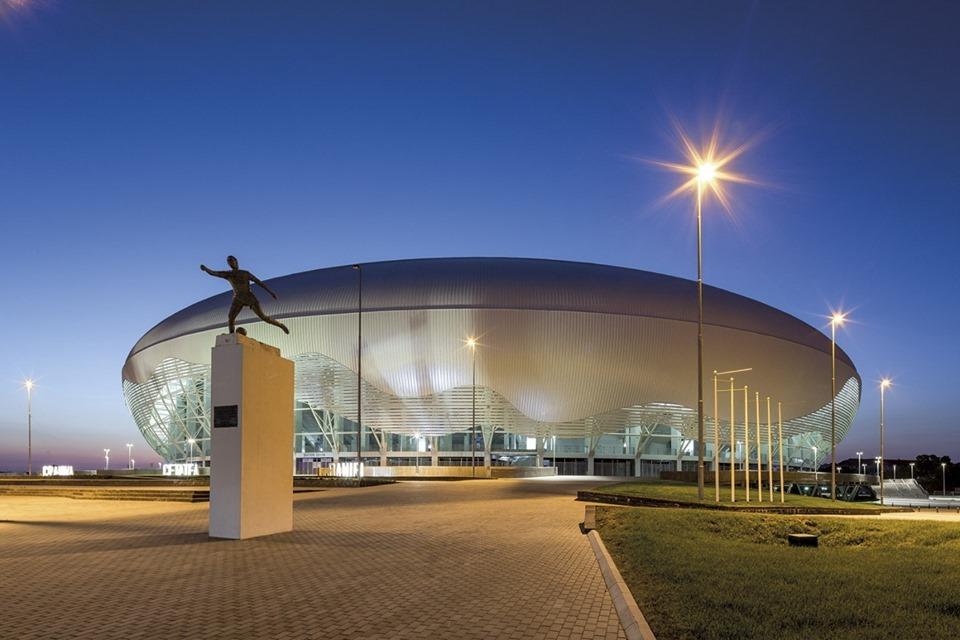 Comisia de Apel a UEFA nu acceptă suspendarea executării sancţiunii pentru Universitatea Craiova