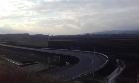 CNAIR: Traficul pe A3, închis pentru opt ore între Ungheni şi Iernut, judeţul Mureş, din cauza unor lucrări