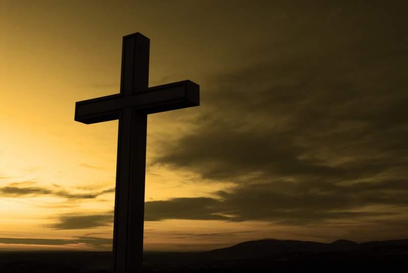 Înălțarea Sfintei Cruci 2019: Rugăciunea Sfintei Cruci și puterea ei