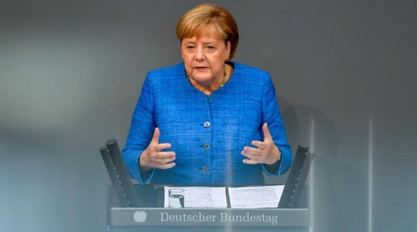 Un acord cu privire la Brexit este &icirc;ncă posibil, apreciază Merkel