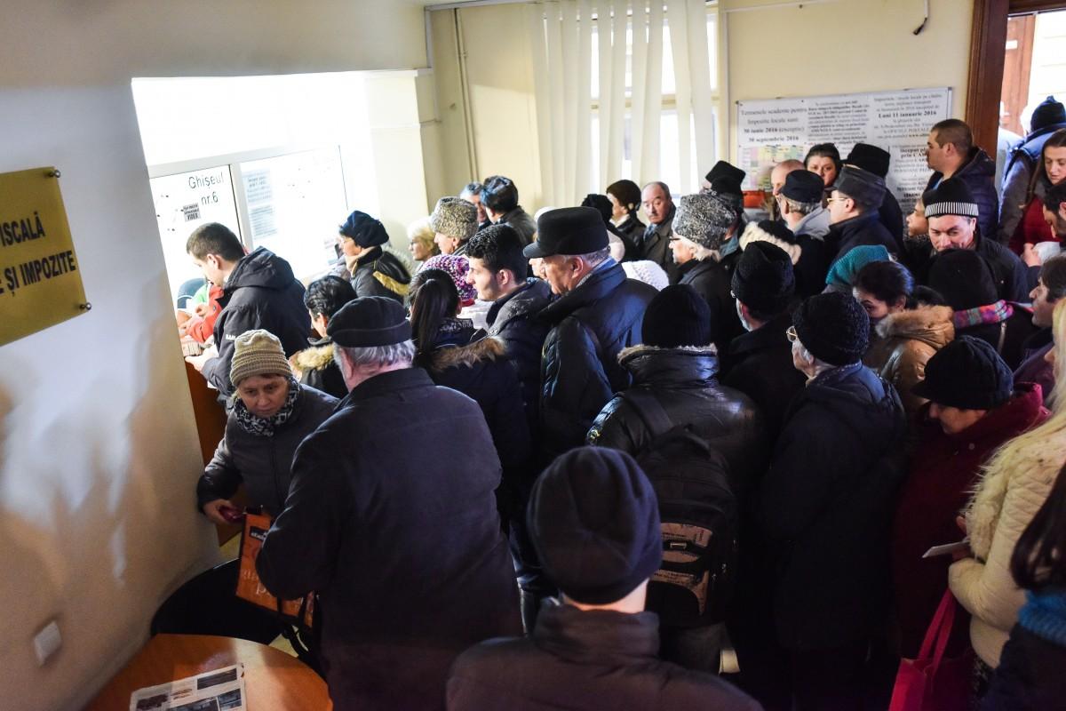 S-a votat și a devenit oficial! Rom&acirc;nii nu vor mai fi nevoiți să piardă ore &icirc;ntregi pentru certificarea unui simplu act!