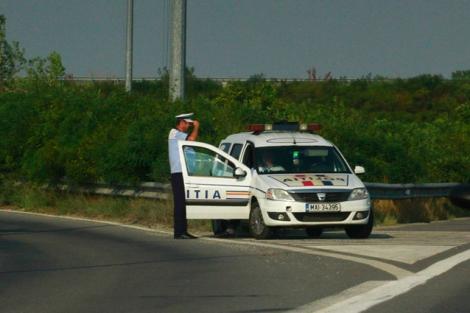 Record de viteză pe șoselele din România. I-au reținut permisul pe loc! Vitezomanul a primit 24.000 de lei amendă