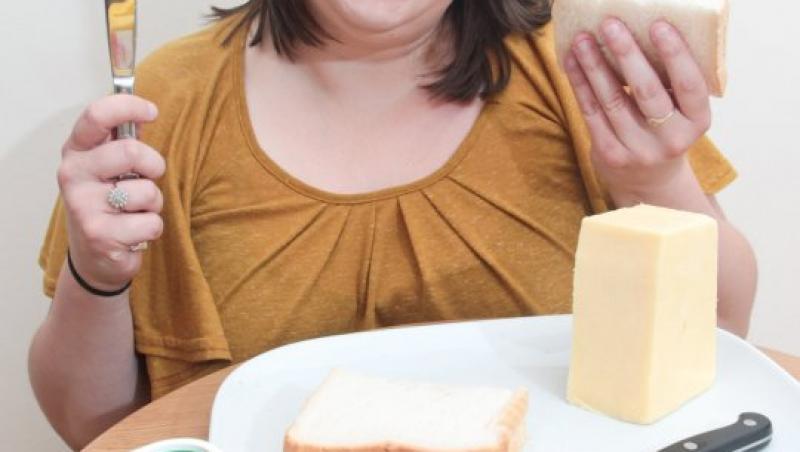 Cum supraviețuiește femeia căreia îi este frică de mâncare: „De 30 de ani, asta este dieta mea!”