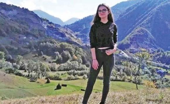 Părinții Alexandrei Măceșanu aruncă &icirc;n aer ancheta! Cerere de ultimă oră la DIICOT! &bdquo;Suspectăm că&hellip;&rdquo;