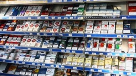 Interzicerea expunerii țigaretelor la raft distruge micii comercianți