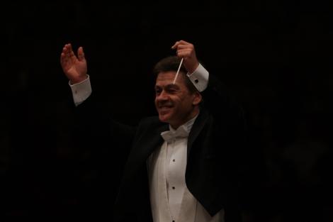 Dirijorul Christian Badea şi violonistul Liviu Prunaru deschid stagiunea simfonică 2019-2020 la Filarmonica "George Enescu"
