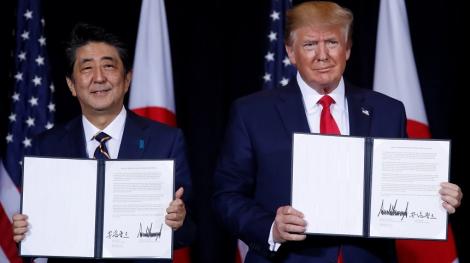Statele Unite şi Japonia au semnat un acord comercial limitat, care nu elimină riscul impunerii de tarife pentru automobilele japoneze