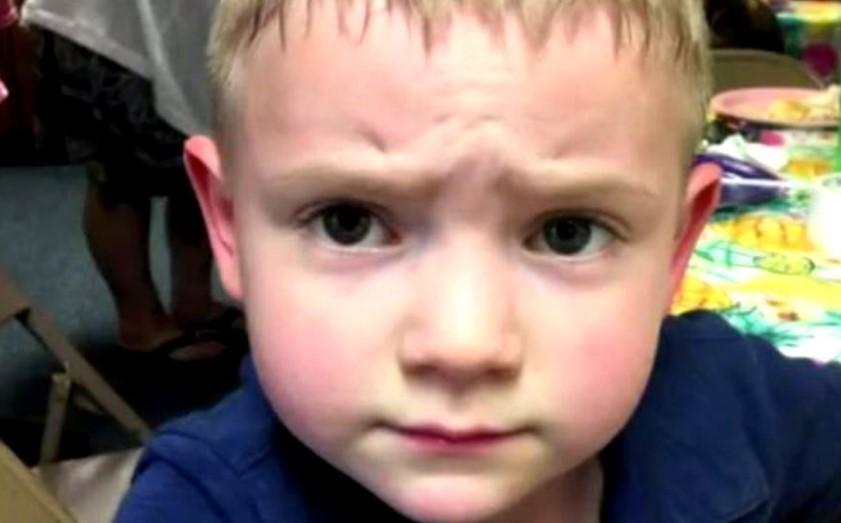 Nathan are cinci ani și este catalogat ca &bdquo;prădător sexual&rdquo;. Eticheta &icirc;l va p&acirc;ndi toată viața pentru că și-a pupat pe obraz un coleg