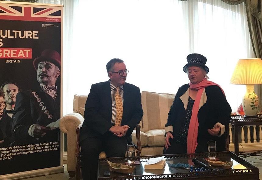 Scriitoarea Arabella McIntyre-Brown, din Liverpool &icirc;n Carpaţi: Călătoriile ar trebui să fie obligatorii