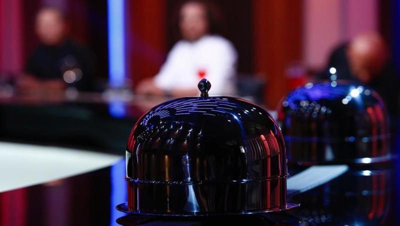 Luni, de la 20:00, pe Antena 1: Chef Dumitrescu oferă cuțitul de aur: ”Eu pe Bontea nu pot să îl aleg în echipă”