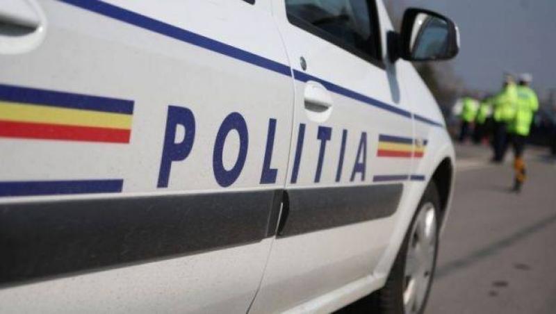 Tragedie în Neamţ: O persoană a murit după ce un TIR şi un autoturism s-au ciocnit frontal - FOTO