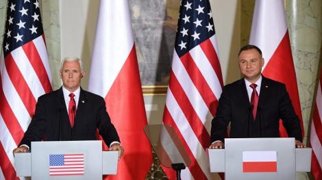 Vicepreşedintele american Mike Pence a reasigurat Polonia de angajamentul SUA de a o proteja de Rusia