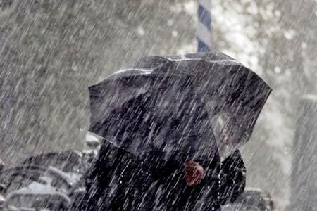 Atenționare de maximă importanță de la meteorologi! Este Cod galben de ploi torențiale și furtuni &icirc;n țară! Județele afectate, &icirc;n umrătoarele ore