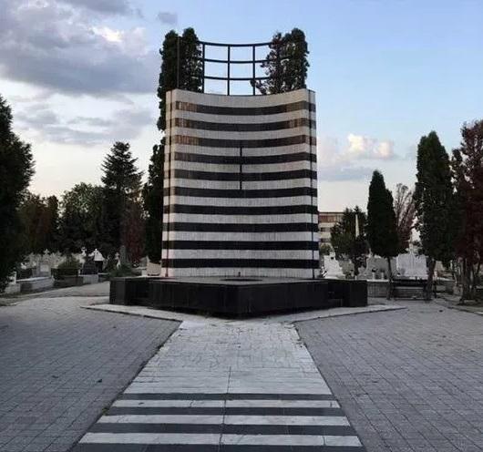 Au tăiat gazul pentru eroii Revoluției din Timișoara! Flacăra eternă a fost stinsă, din cauza unei facturi neplătite! Ce datorie s-a str&acirc;ns. Un timișorean: &bdquo;Nu mai am aer!!!&rdquo;