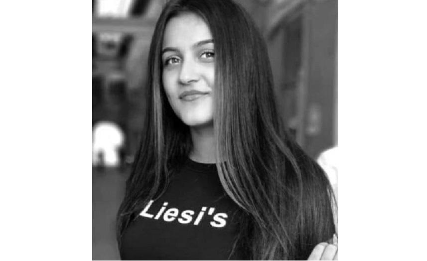 Mama Luizei Melencu s-a prezentat la sediul Poliţiei Rom&acirc;ne pentru a-i fi prelevate probe biologice pentru stabilirea profilului genetic mitocondrial