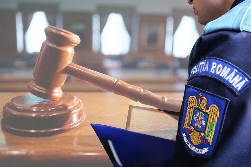 Un bărbat a intrat la pușcărie după ce i-a spart capul unui polițist cu telefonul mobil: &bdquo;Nu a recunoscut că l-a lovit cu telefonul mobil &icirc;n frunte&rdquo;