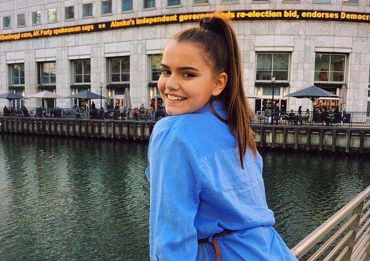 Ceea ce a &icirc;nvățat &icirc;n Republica Moldova &icirc;n clasa a 6-a, studiază &icirc;n Londra abia &icirc;n a 9-a. Decalarații uimitoare despre &icirc;nvățăm&acirc;ntul din Marea Britanie