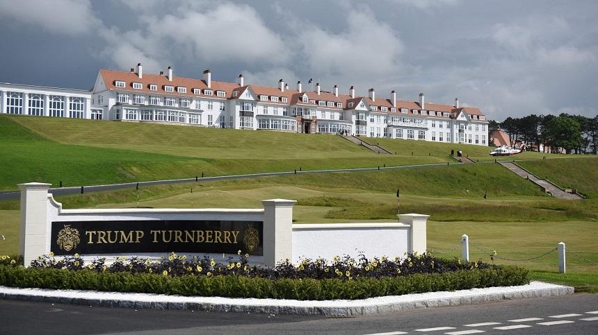 Congresul SUA a deschis o investigaţie legată de complexul de golf Turnberry deţinut de Donald Trump &icirc;n Scoţia, pentru conflict de interese