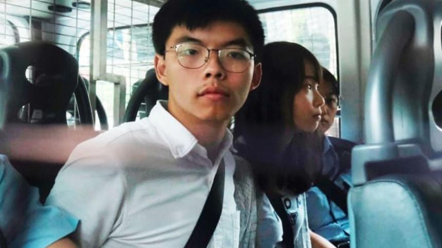 Activistul &icirc;n favoarea democraţiei din Hong Kong Joshua Wong, &icirc;n drum către Germania şi urmează să se ducă &icirc;n SUA