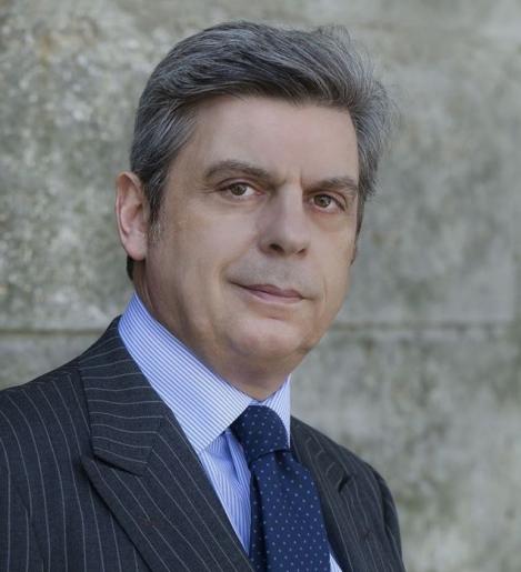 Scriitorul italian Maurizio Serra, ales în Academia franceză în locul lui Simone Veil