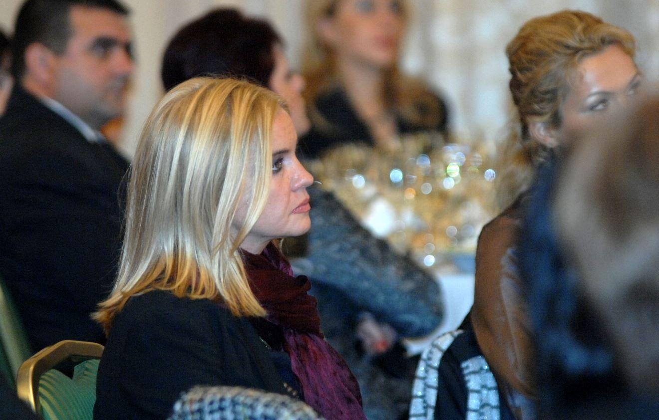 Cutremurător ce spune despre Cristina Țopescu! Prietena ei a recunoscut că vedeta trăia o dramă: "Da, Cris intrase &icirc;n depresie. Avea probleme cu banii"