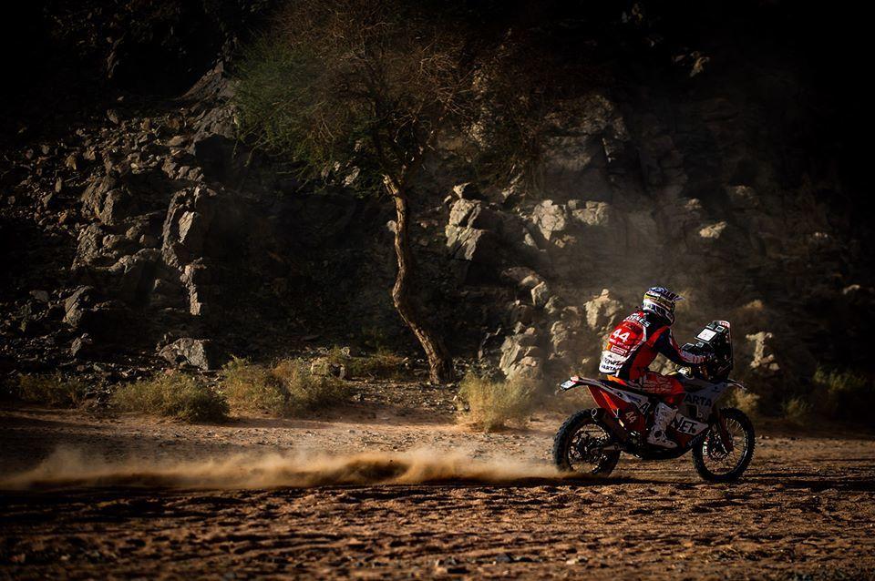 Emanuel Gyenes, locul 14 &icirc;n etapa a zecea a Raliului Dakar. La &ldquo;Original by Motul&rdquo;, rom&acirc;nul continuă să fie lider