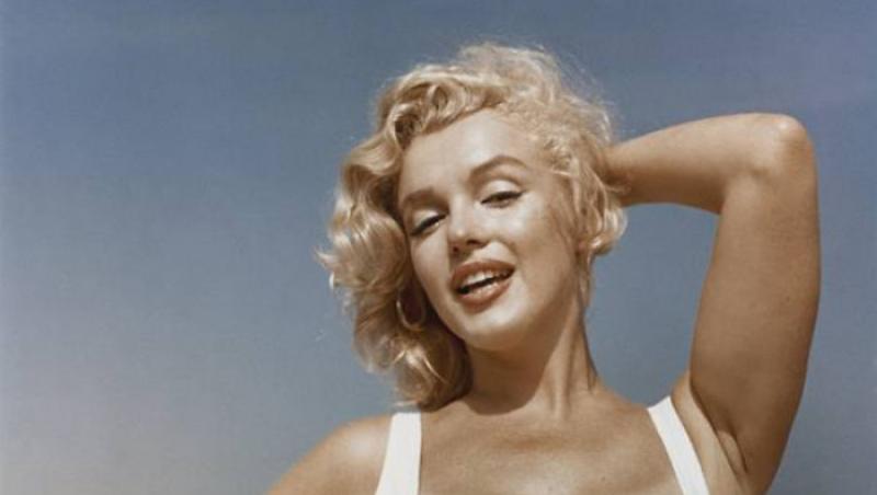 Cum arăta o zeiță a frumuseții în anii '50. Marilyn Monroe avea celulită, dar nimeni n-o blama: Imagini cu ea, la plajă
