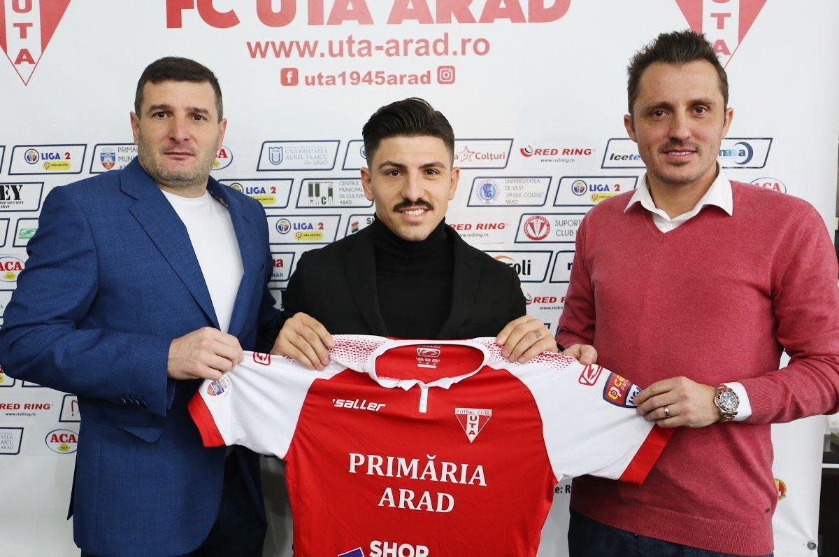 Un fundaş grec cu meciuri jucate &icirc;n Champions League şi Europa League, la UTA