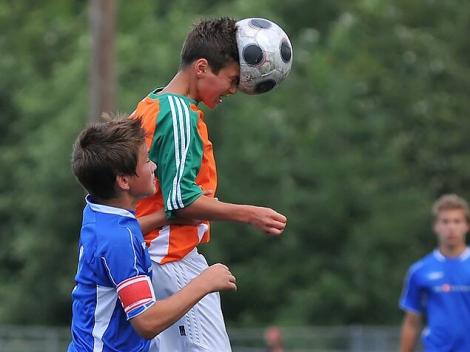 &Icirc;n această țară copiii nu mai au voie să lovească mingea cu capul. Motivul este o boală extrem de gravă provocată de loviturile repetate ale craniului care afectează extrem de multe persoane